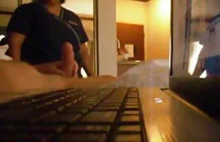 Amatőr xxxpornofilmek Gyönyörű lány, egy fiatal lány, vörös haj, egy férfi, egy nagy fasz,