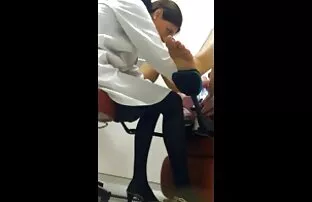 Érett ad duci szex videók egy ember jött dolgozni egy pénisz a kezében