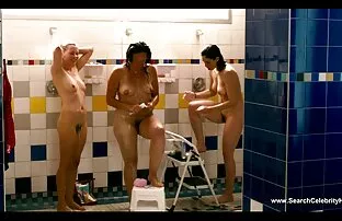 Egy fekete sexfilmek magyarul lány ül egy kis srác