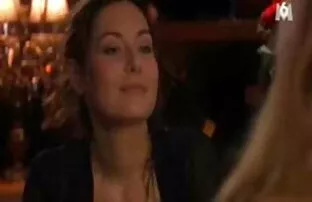 Egy modell pornó lány száját, dugás a szabadban hogy kakas egy fekete ember, szopni részeg vágy