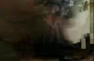 A tini lány az néger picsák első pornófilmben