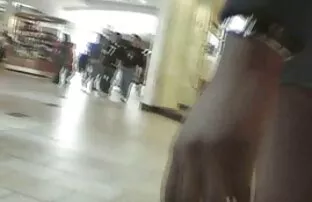 Felesége kezeli a duci szex videók férje maszturbáció